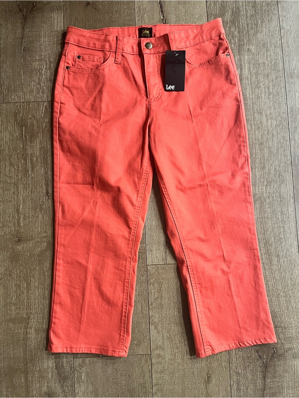 Lee Coral Cropped Straight Jeans